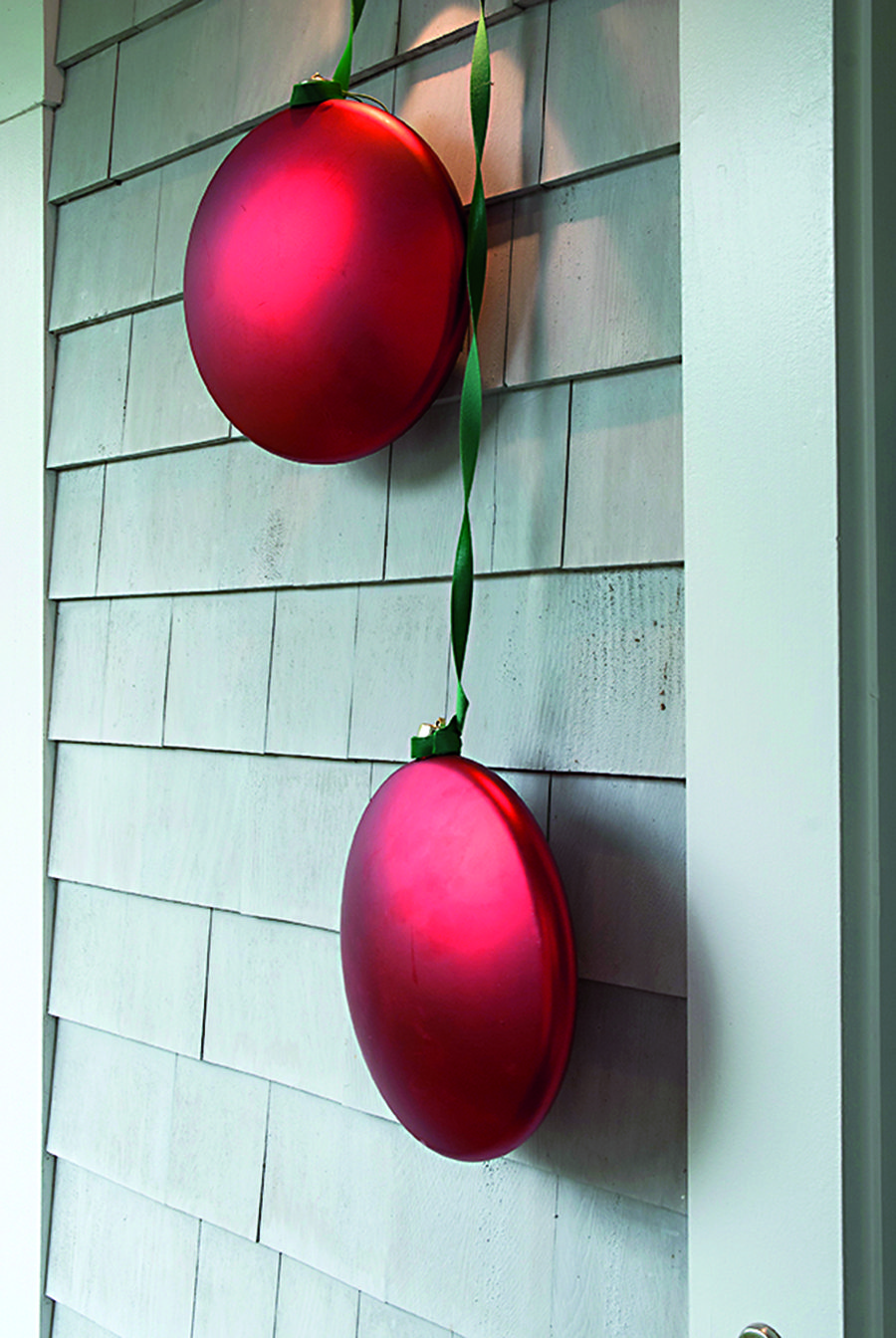 VELCRO<sup>®</sup> Brand Holiday Garland Ties for Hanging Garlands, Lights or Wreath