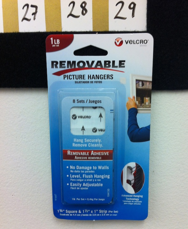 VELCRO® Brand Wall Calendar DIY
